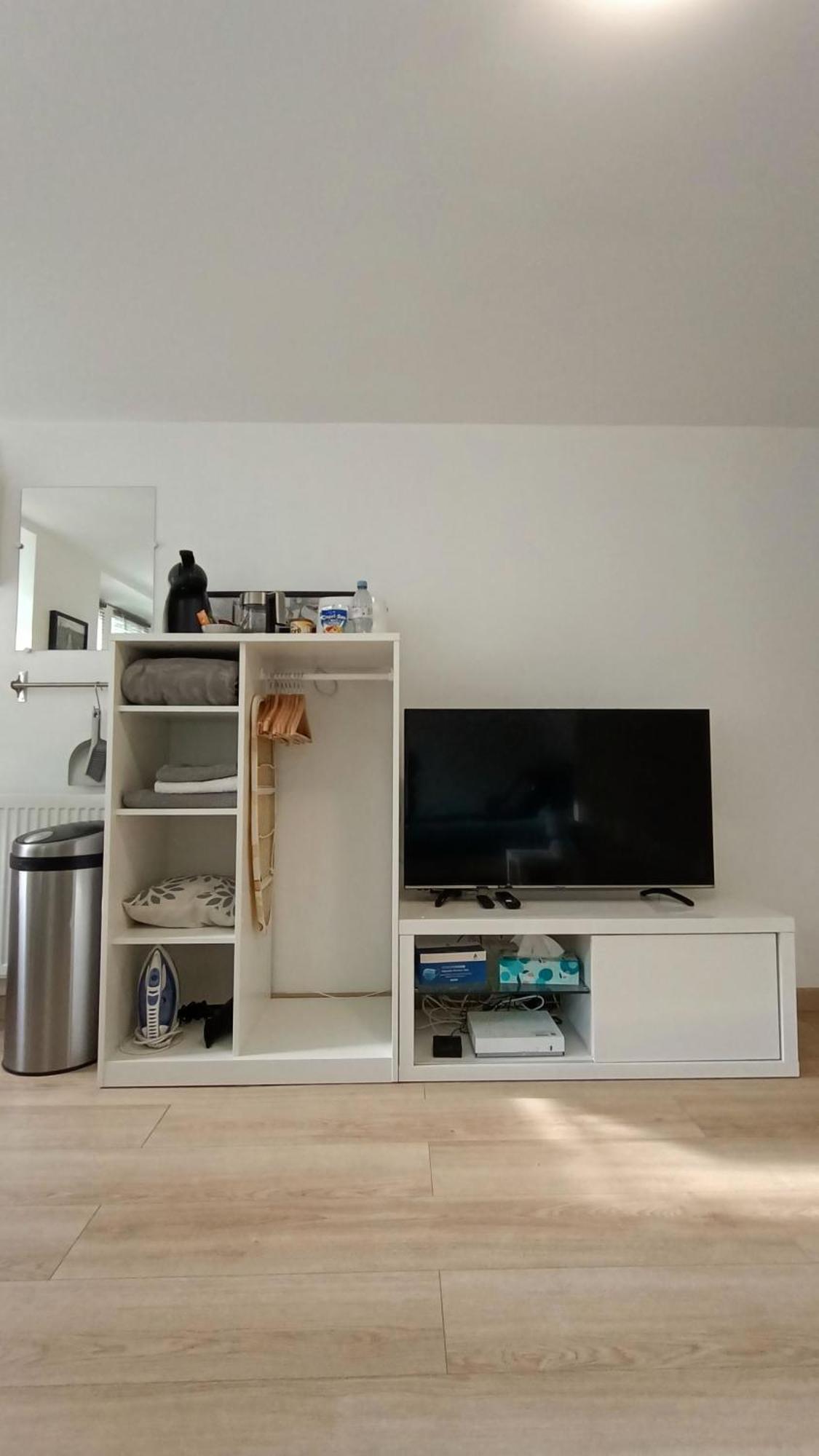 Studio Meuble A Bougival ภายนอก รูปภาพ