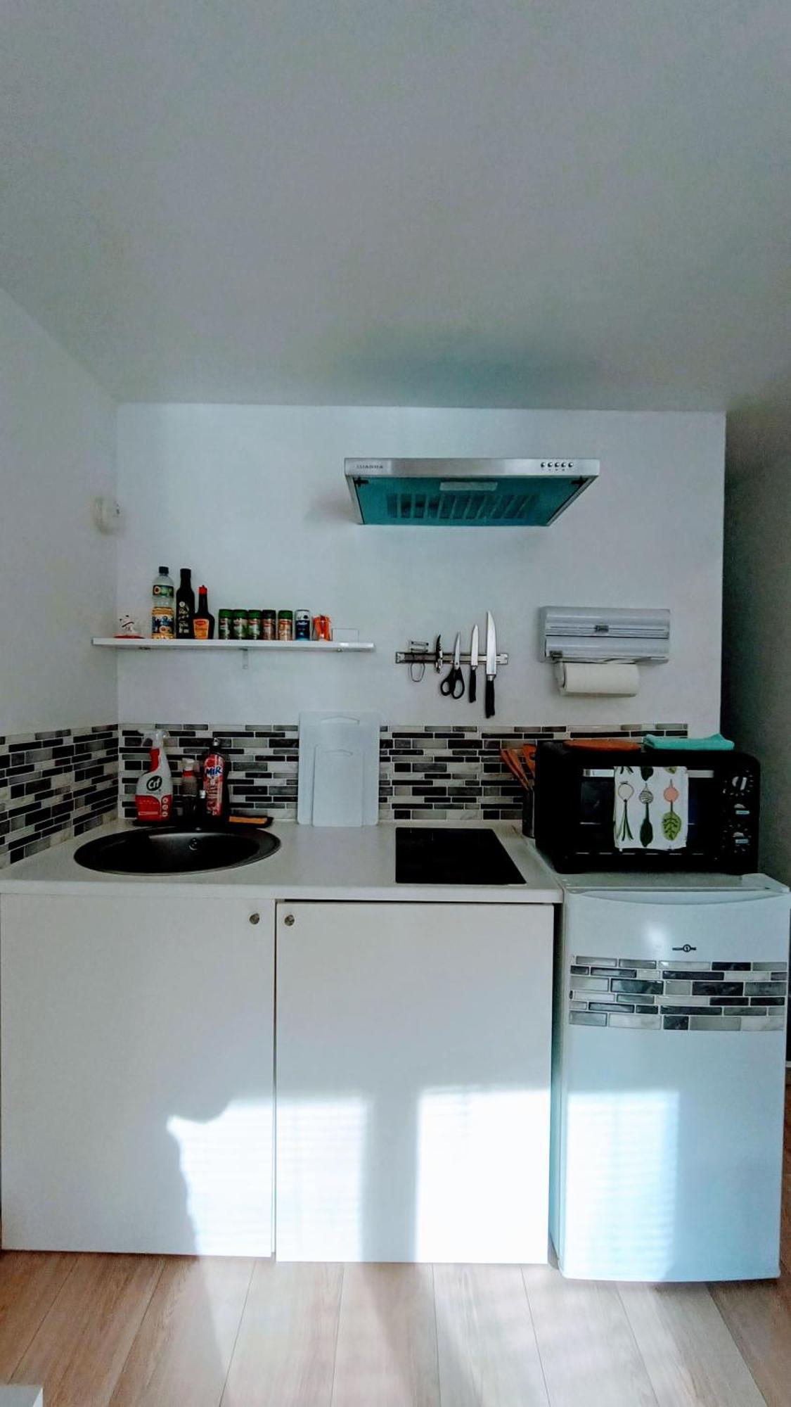Studio Meuble A Bougival ภายนอก รูปภาพ